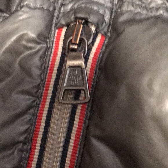 Authentic kids moncler jacket from therealreal - Picture 13 of 13